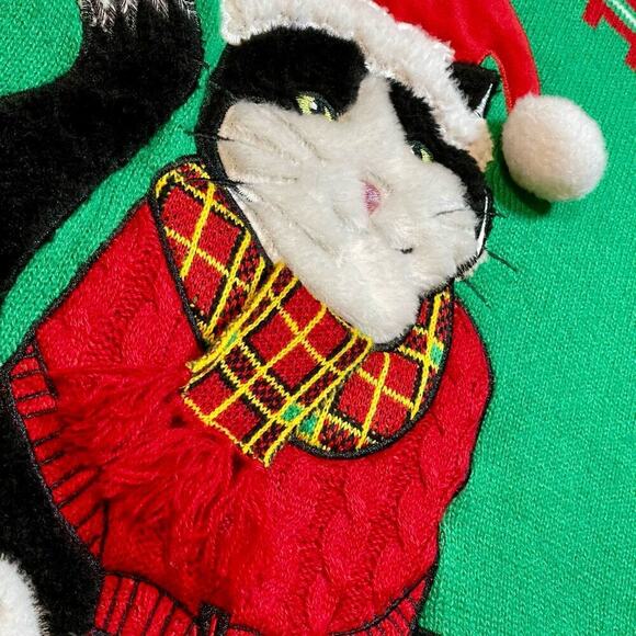33 Degrees Mens Ugly Christmas Sweater Black White Cat Santa Hat Scarf 3D Medium - Picture 11 of 14